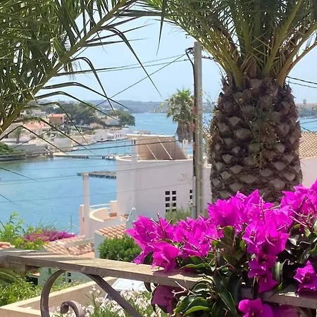 Lovely Family Sleeps 8, With Stunning Views Вилла Маон