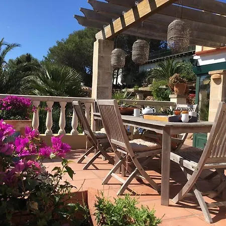Lovely Family Sleeps 8, With Stunning Views *
