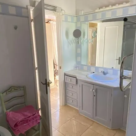 Lovely Family Sleeps 8, With Stunning Views Villa