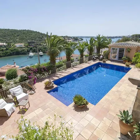 Lovely Family Sleeps 8, With Stunning Views Villa Maó